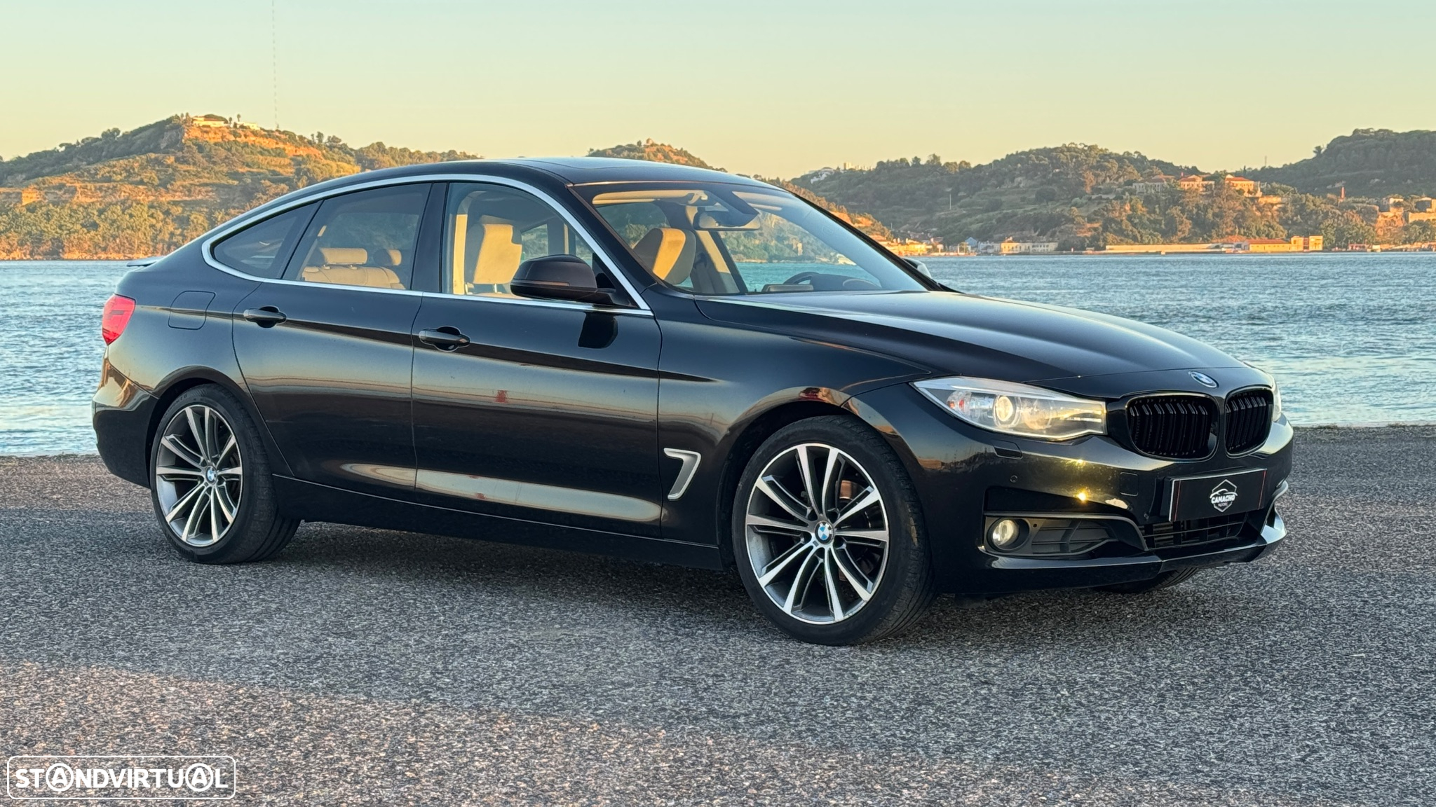 BMW 318 Gran Turismo d Pack M - 19