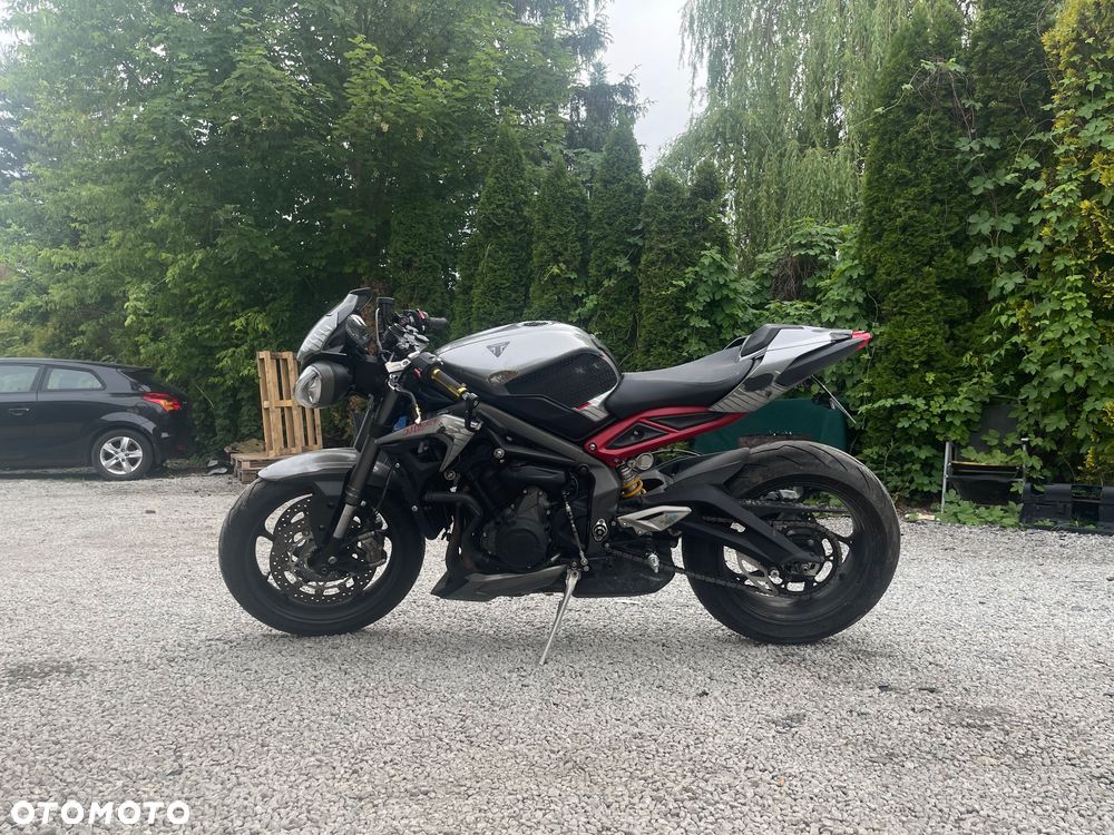 Triumph Street Triple - 3