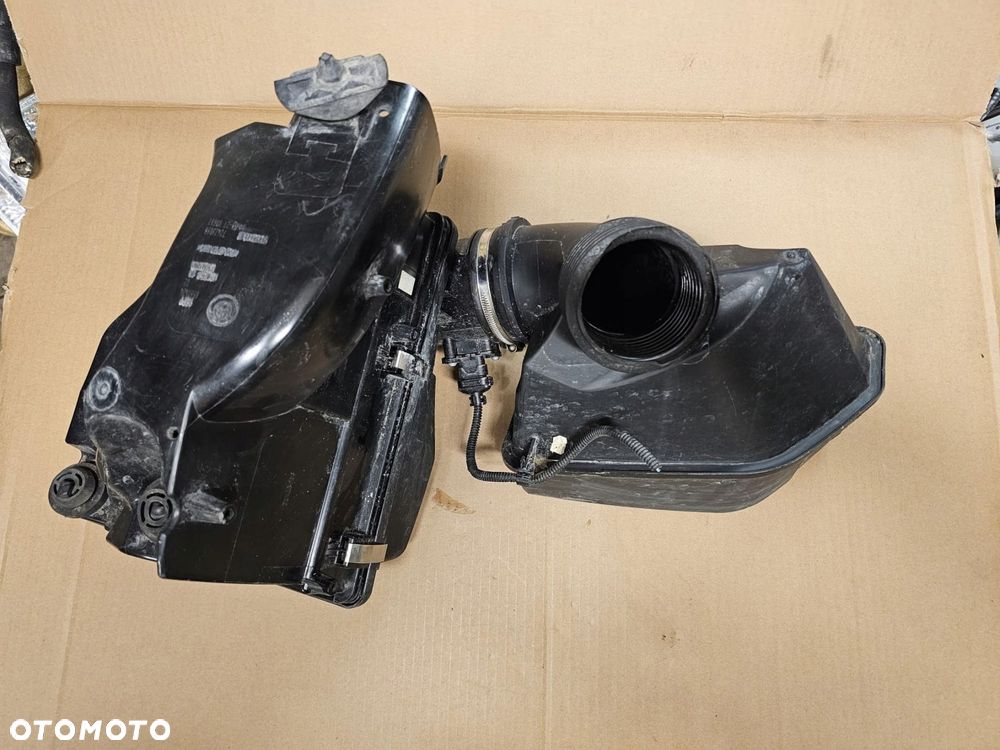 obudowa filtra powietrza rezonator bmw g20 8580424 180263 - 3