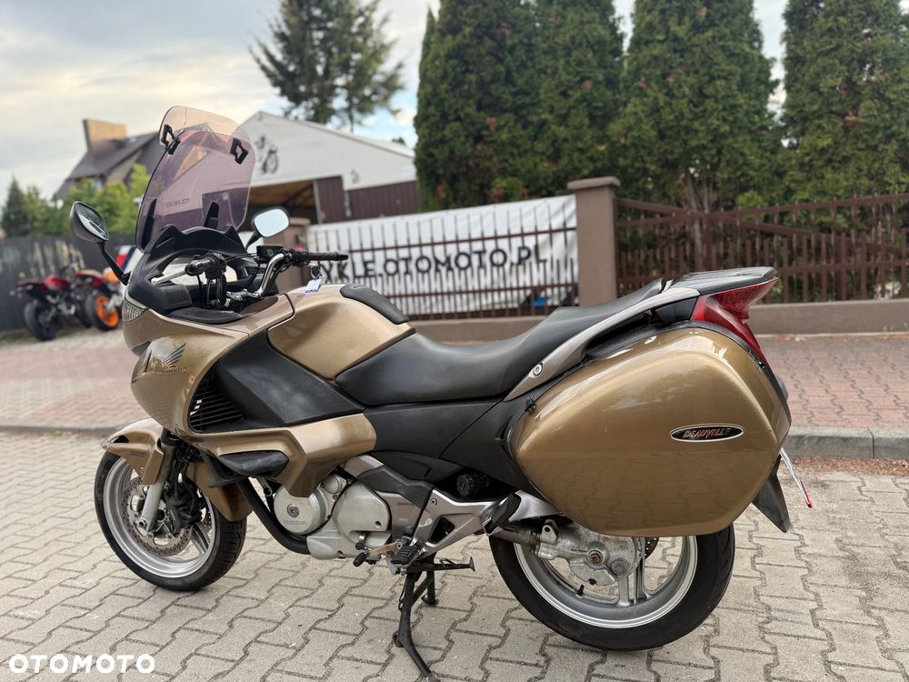Honda Deauville - 14