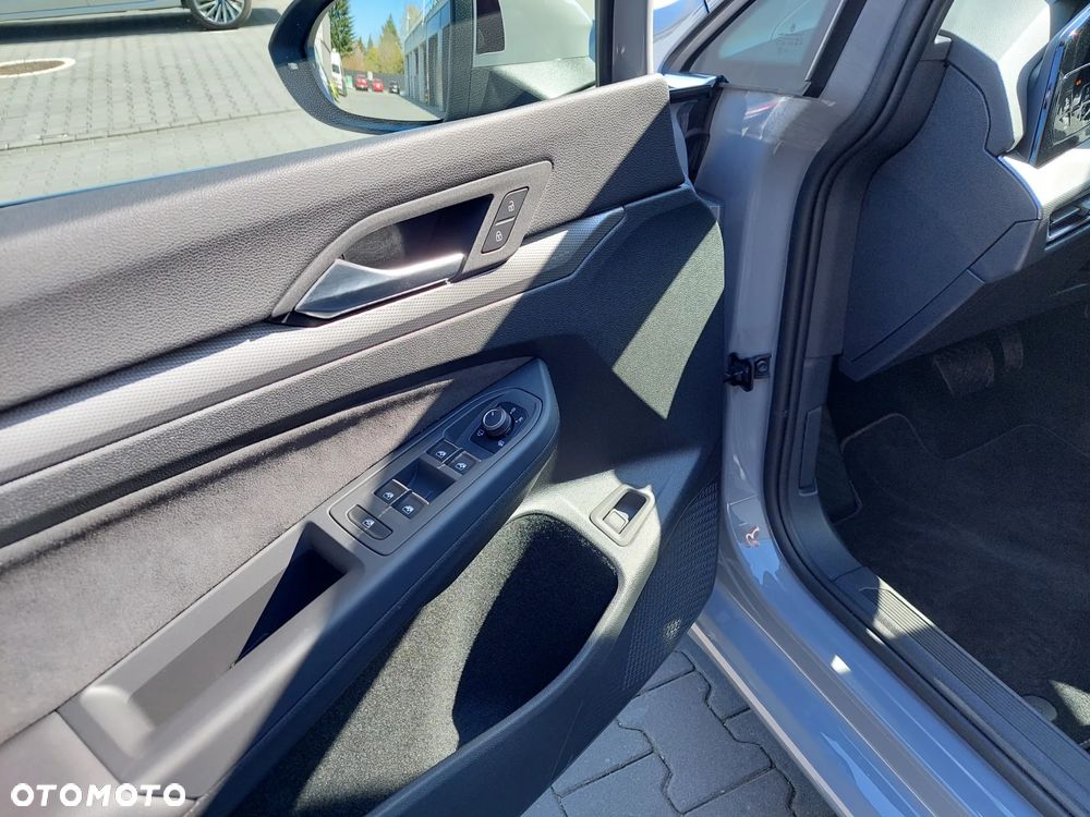 Volkswagen Golf - 15