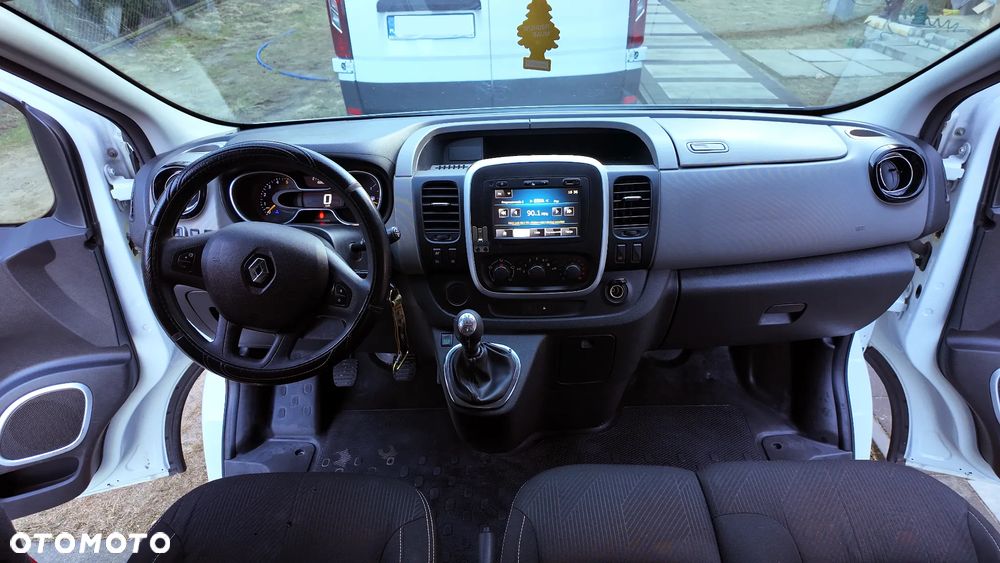 Renault Trafic - 15