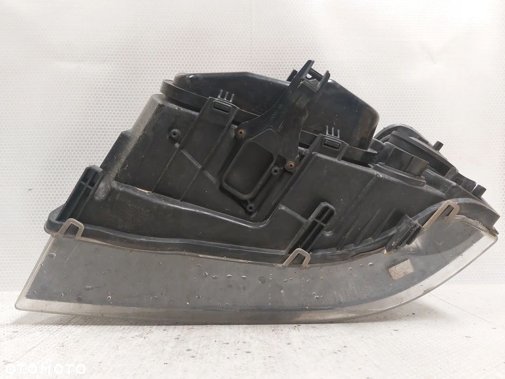 .  LAMPA PRZOD PRZEDNIA PRAWA LAND ROVER FREELANDER 2 - 7