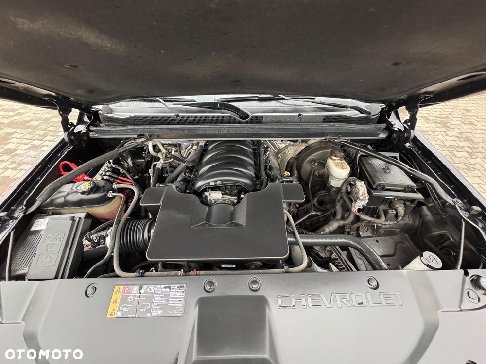 Chevrolet Tahoe - 36