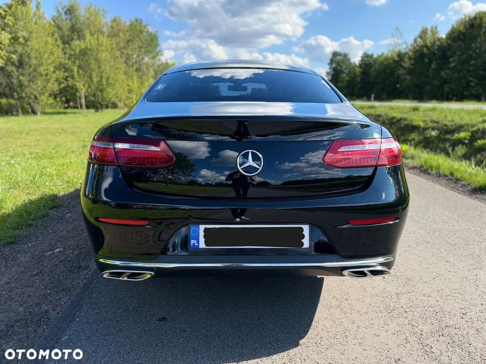 Mercedes-Benz Klasa E 200 9G-TRONIC - 9