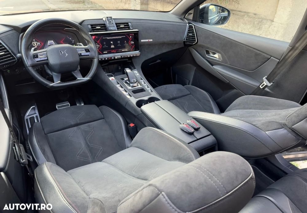 DS Automobiles DS 7 Crossback - 15