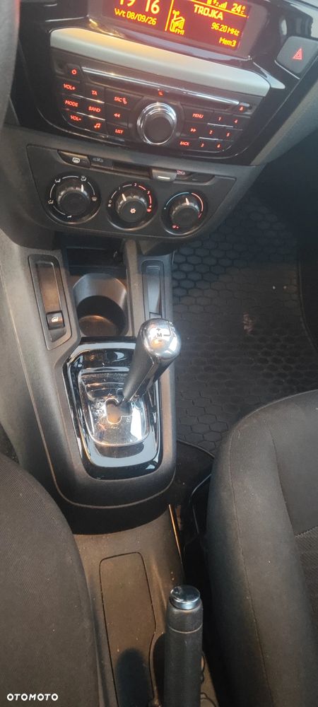 Peugeot 301 - 12