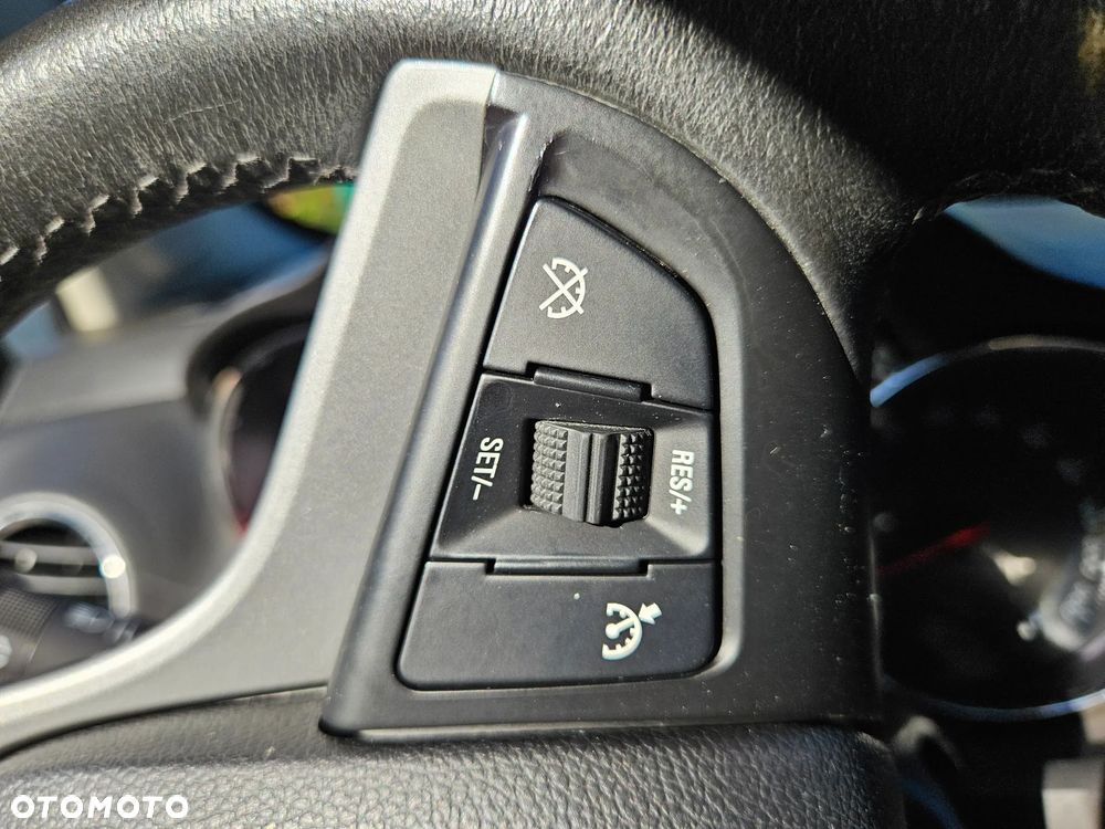 Chevrolet Cruze 1.4 T LT+ - 17
