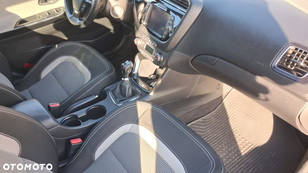 Kia Ceed 1.6 CRDi L Business Line - 12