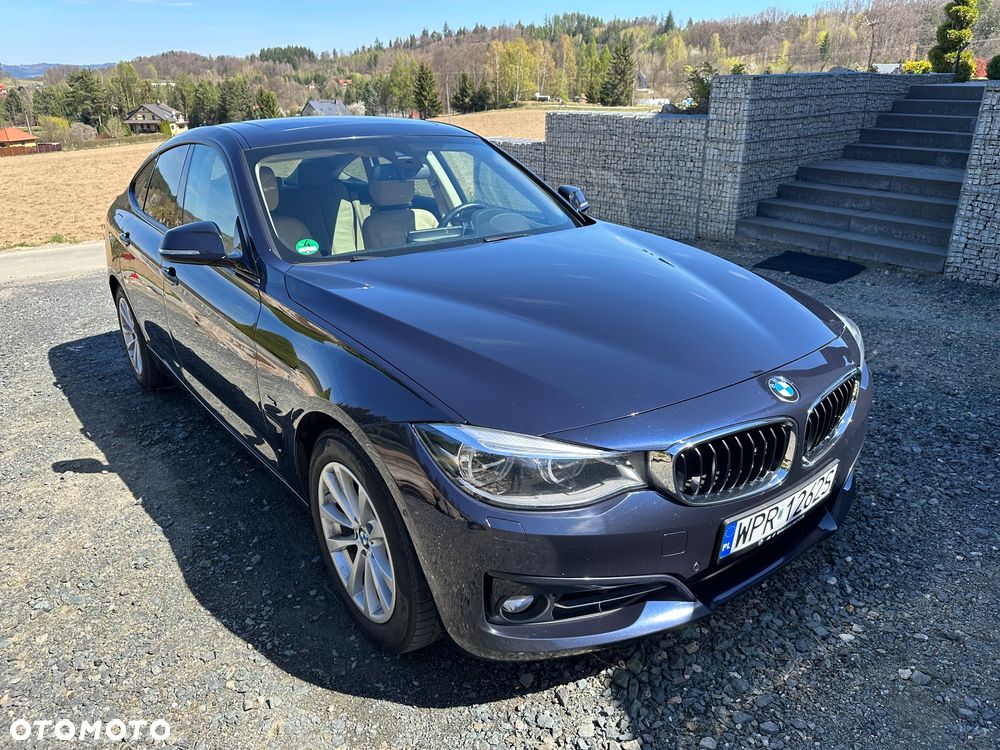 BMW Seria 3 320d xDrive Sport Line - 2