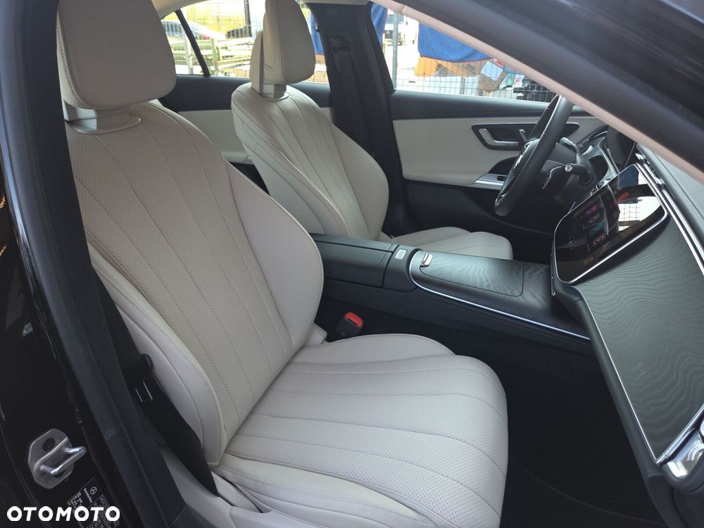Mercedes-Benz Klasa E 220 d mHEV 4-Matic Avantgarde 9G-Tronic - 14