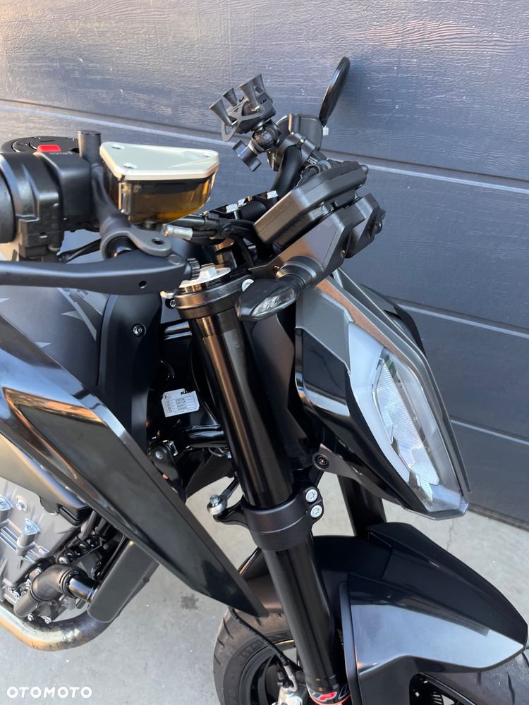 KTM Duke 790 - 12