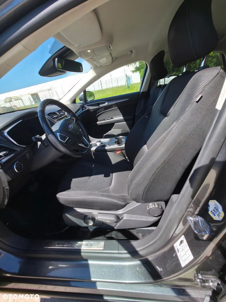 Ford Mondeo 2.0 EcoBlue Titanium - 17