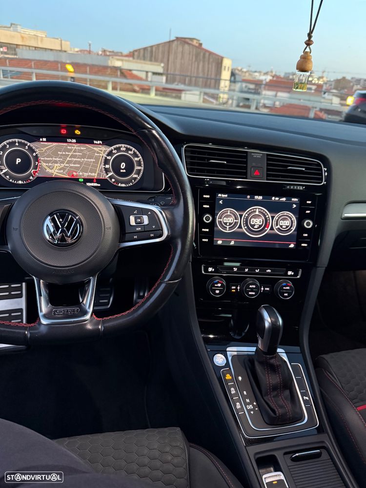 VW Golf GTI 2.0 TSI OPF DSG Performance - 12