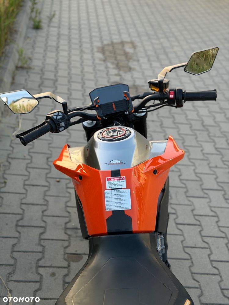 KTM Duke 790 - 5