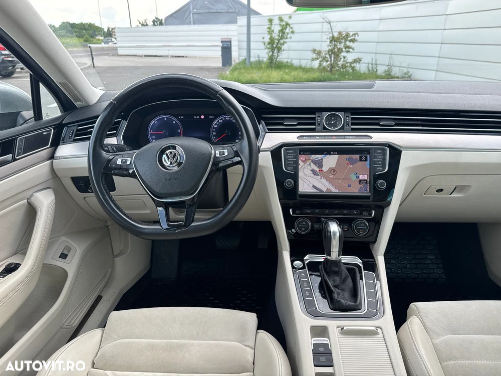 Volkswagen Passat 2.0 TDI SCR 4Motion DSG Highline - 12