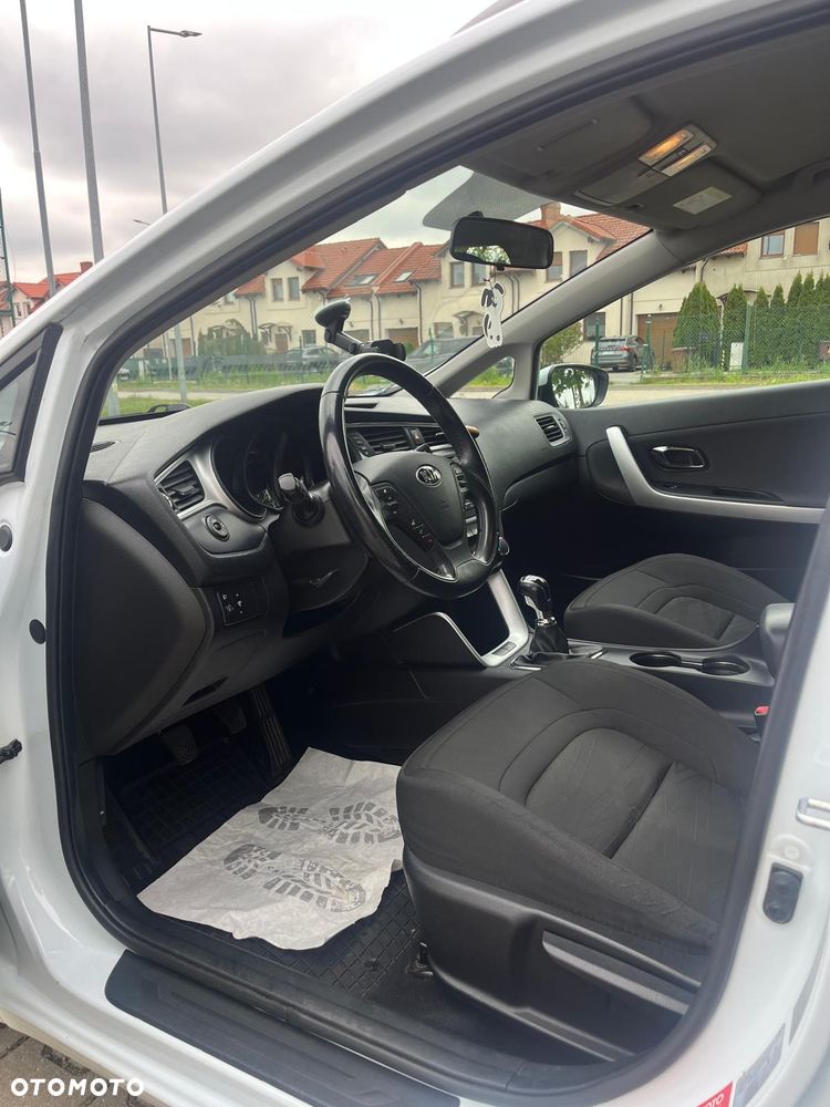 Kia Ceed 1.4 M - 10