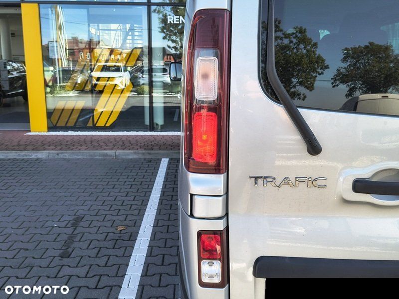 Renault Trafic - 10