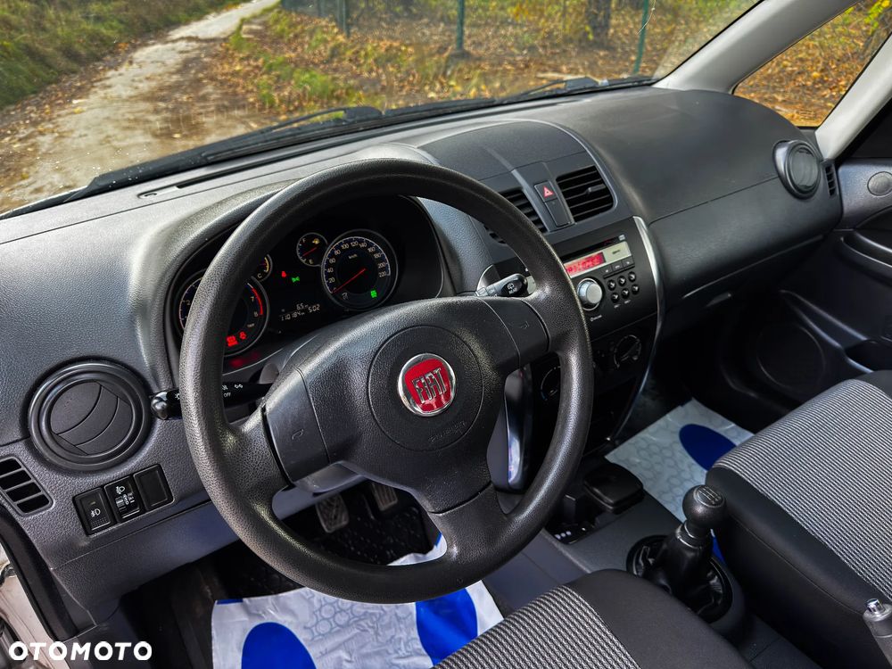 Fiat Sedici 1.6 16V 4x4 Emotion - 21