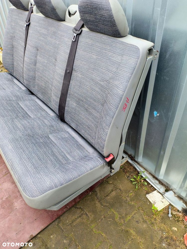 FOTEL POTRÓJNY KANAPA HOLENDERKA 3 OS. TRAFIC VIVARO PRIMASTAR 01-14 A88 - 6