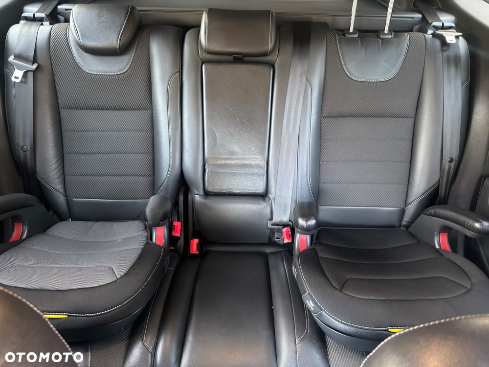 Ford Kuga - 8