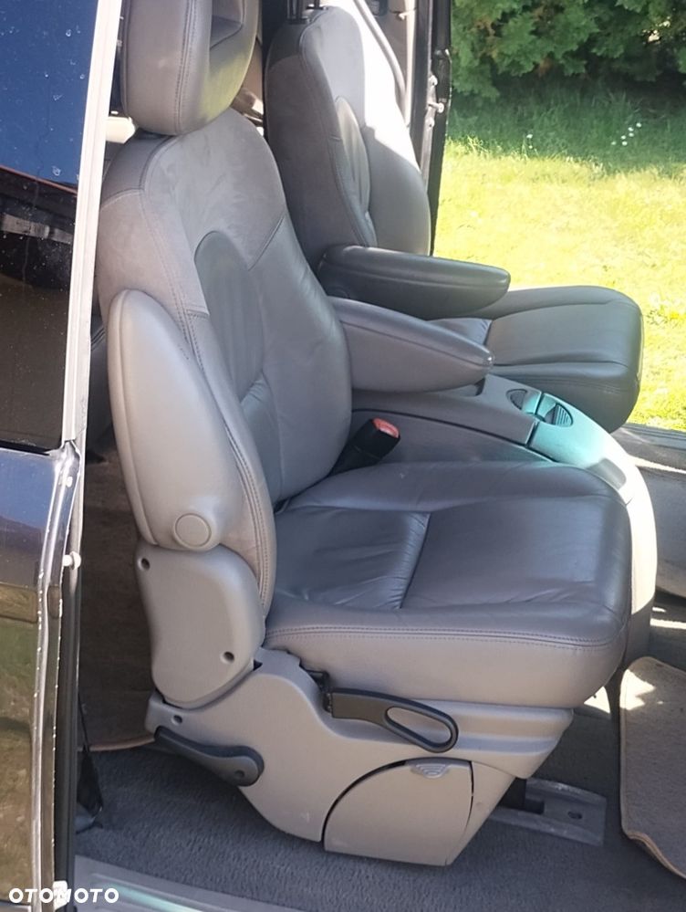 Chrysler Grand Voyager - 7