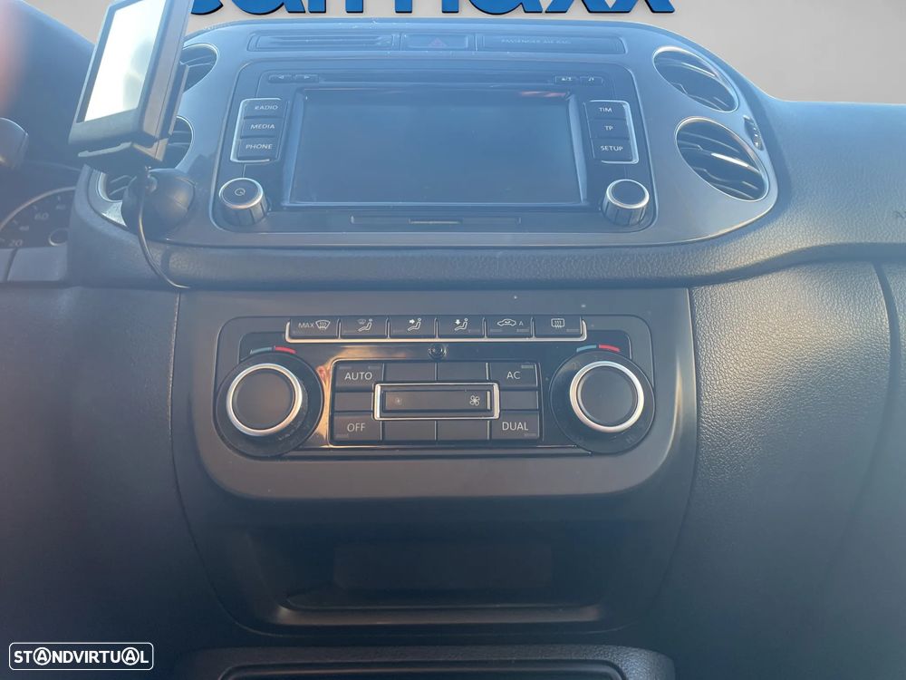 VW Tiguan 2.0 TDi Trend BlueMotion - 14