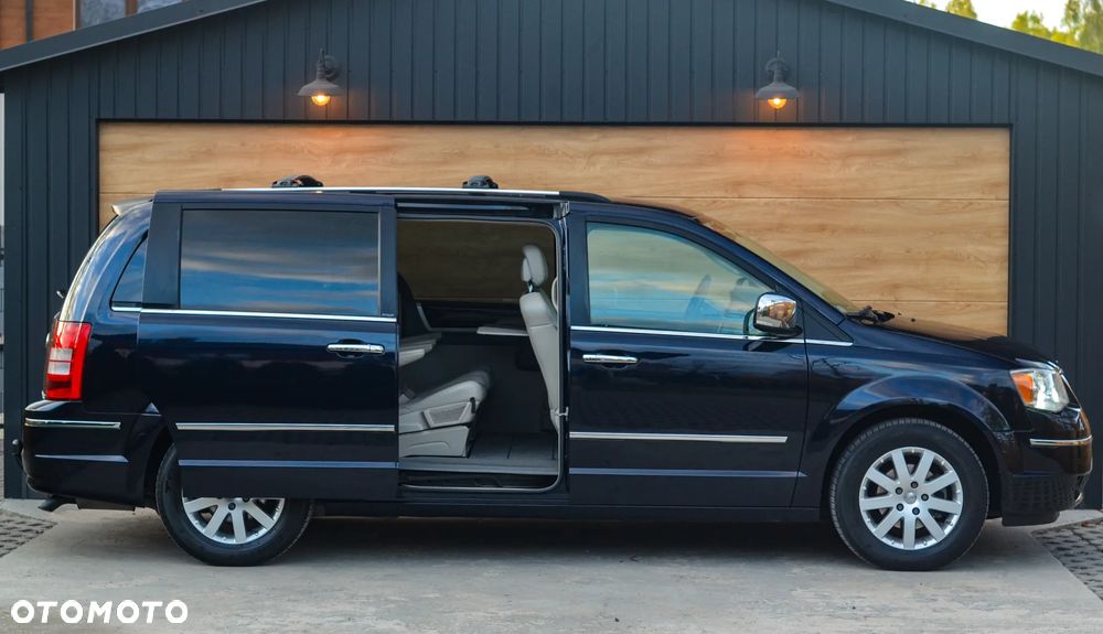Chrysler Grand Voyager ver-2-8-crd-limited - 12