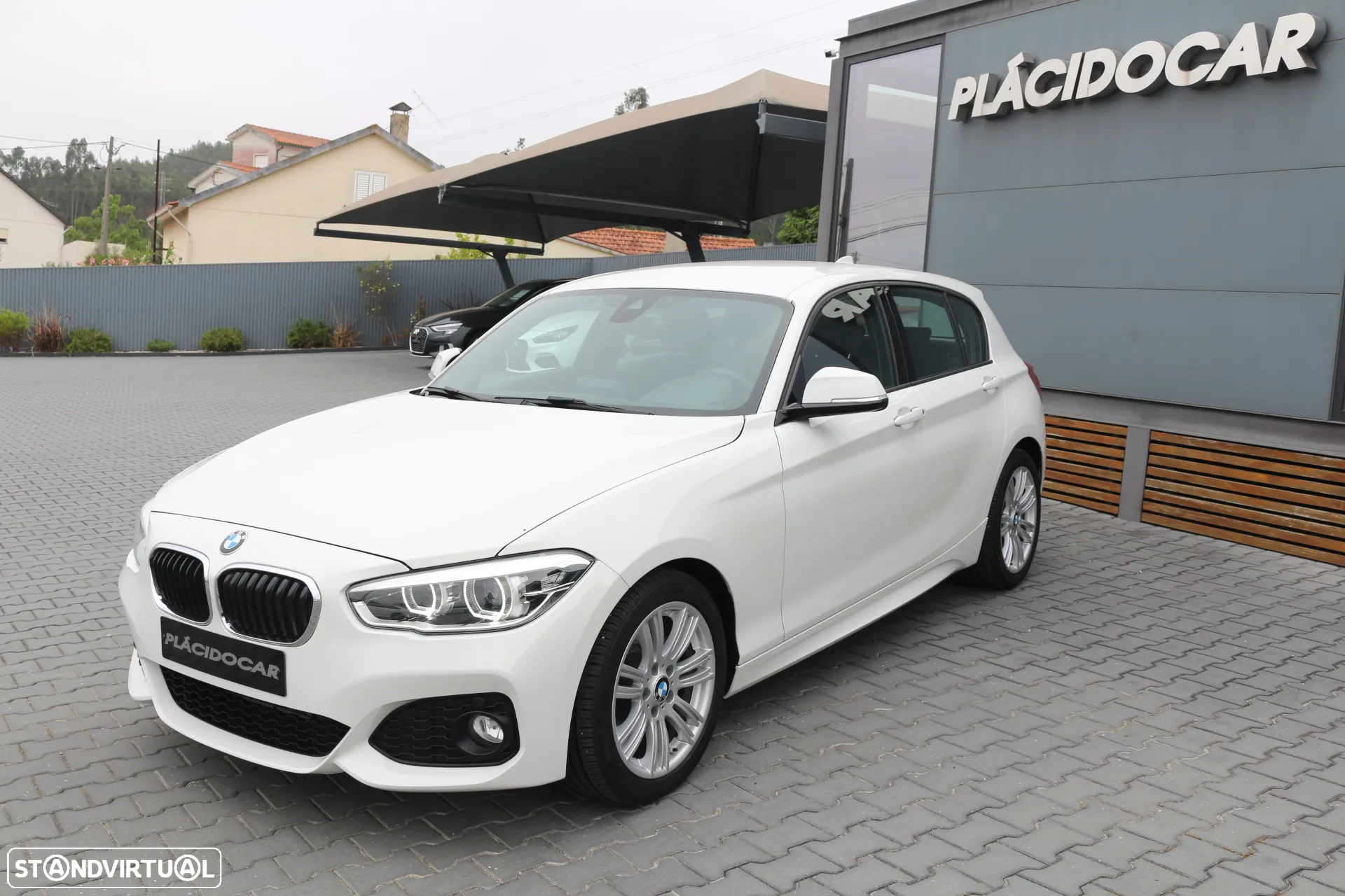BMW 118 d Pack M - 2