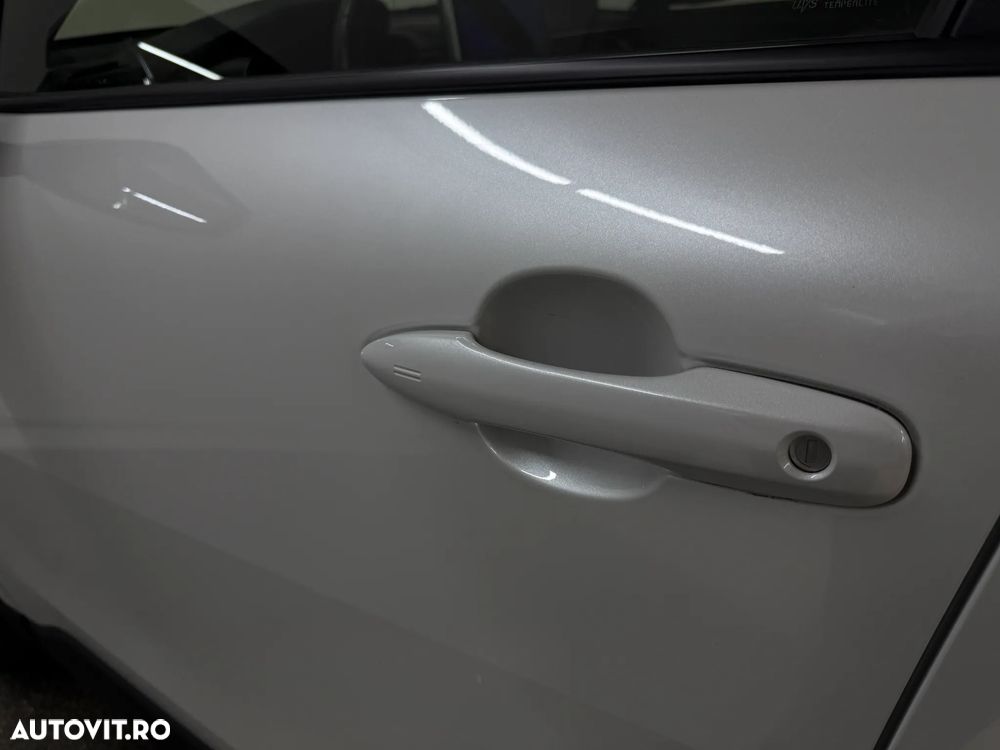Toyota Corolla Cross - 21
