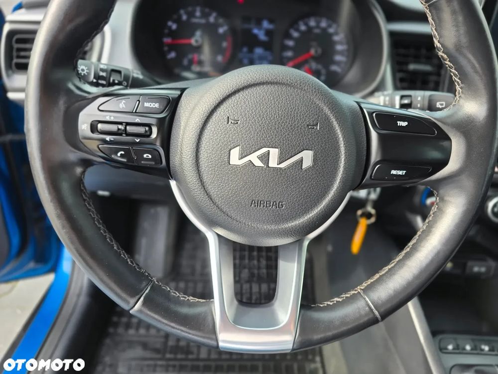Kia Stonic 1.2 L Business Line - 19
