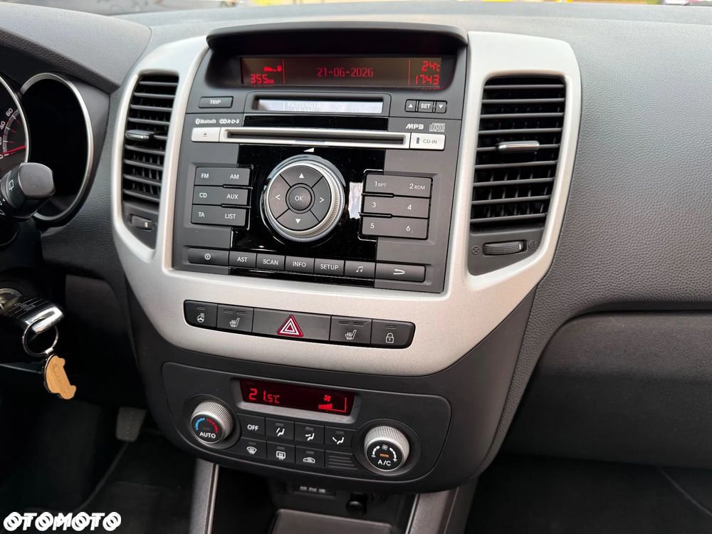 Kia Venga 1.6 CVVT Spirit - 27