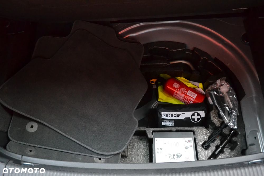 Audi A1 Sportback 1.4 TFSI design - 16