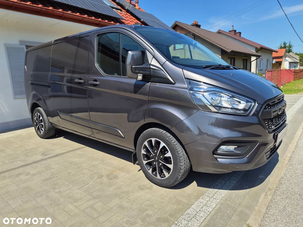 Ford Transit Custom - 11