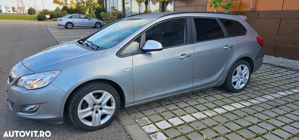 Opel Astra 1.4 Turbo Sports Tourer - 1