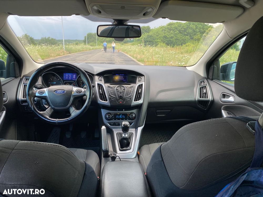 FORD Focus 2012 — imagine 4