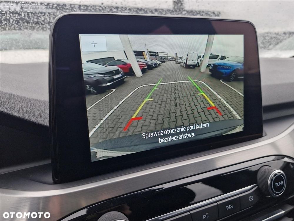 Ford Kuga 2.5 FHEV FWD Titanium - 14