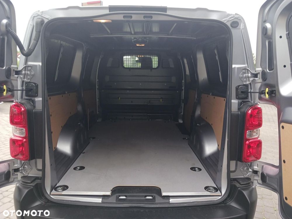 Toyota PROACE - 13