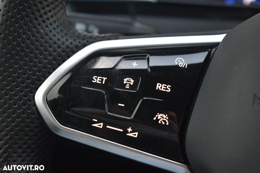 Volkswagen ARTEON 2.0 TSI DSG R-Line - 16