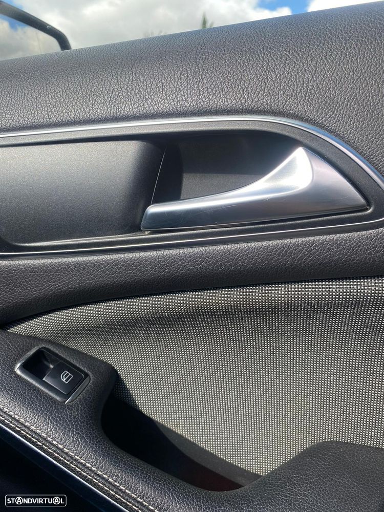 Mercedes-Benz A 220 CDI 4Matic 7G-DCT Urban - 10