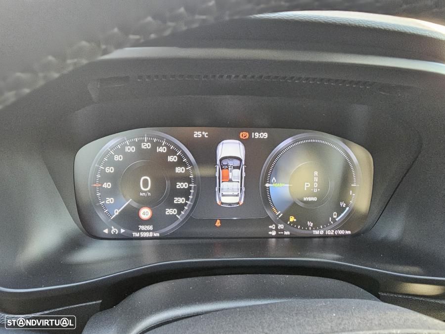 Volvo XC 40 1.5 T4 PHEV Core - 23