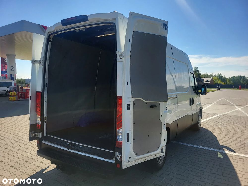 Iveco Daily - 36