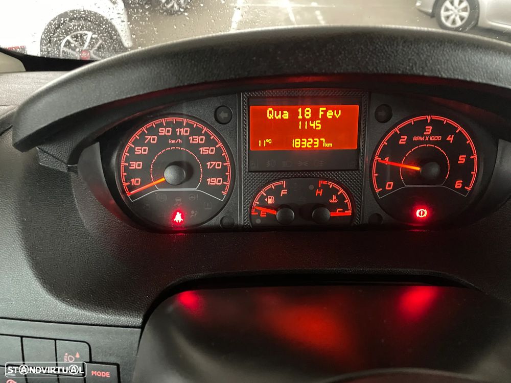 Peugeot Boxer 7Lugares 2.0 HDI 163cv C/Dupla - 15