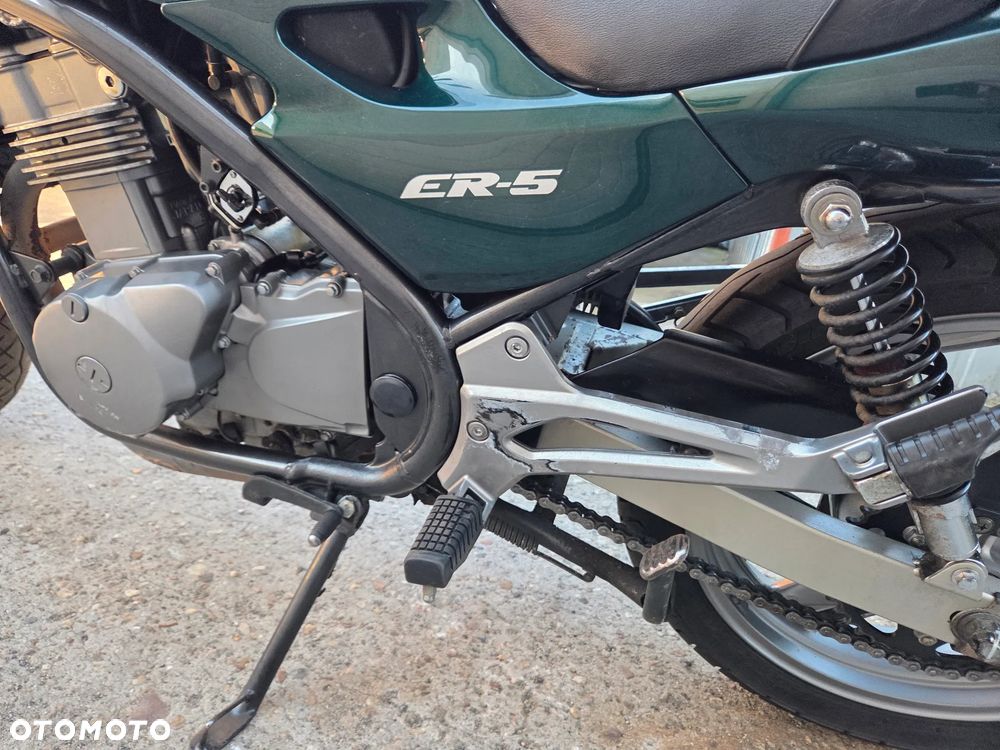 Kawasaki ER - 24
