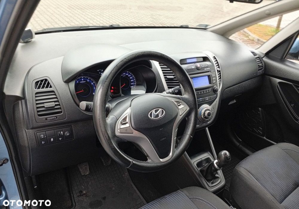 Hyundai ix20 - 19