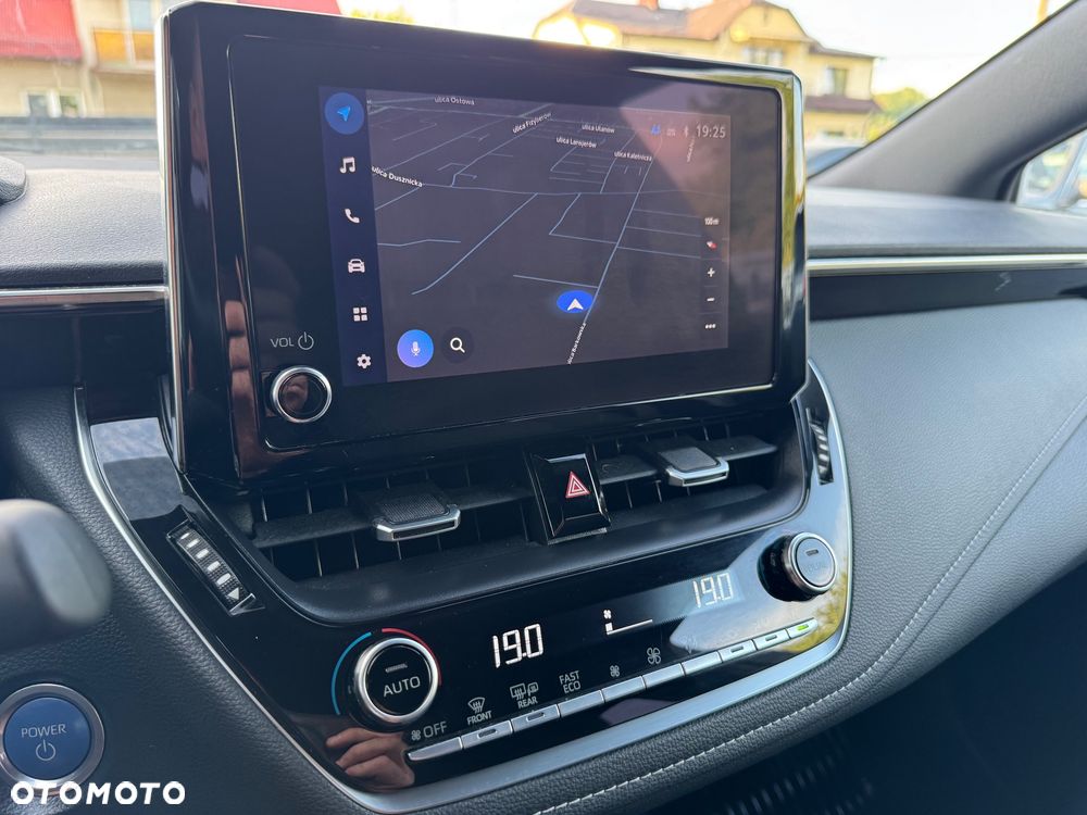Toyota Corolla 2.0 Lounge - 36