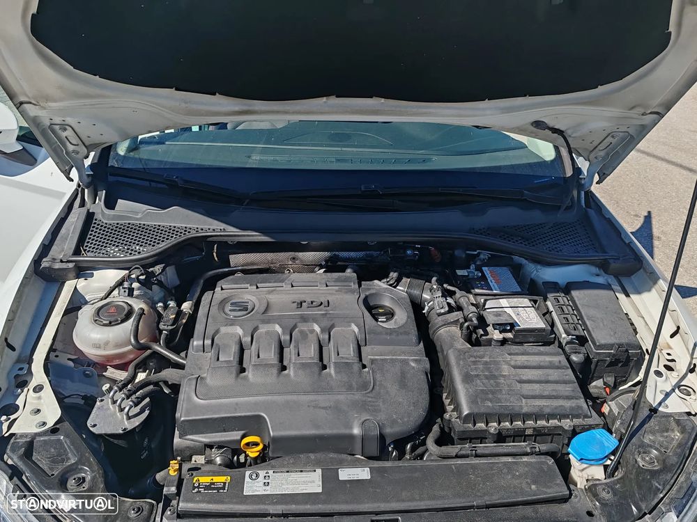SEAT Leon ST 1.6 TDI FR S/S - 9