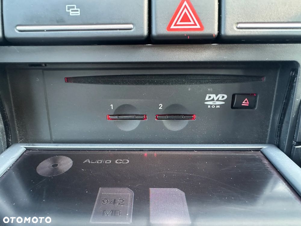 Audi A4 Avant - 25