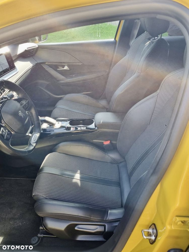 Peugeot 208 1.2 PureTech GT Line S&S EAT8 - 9