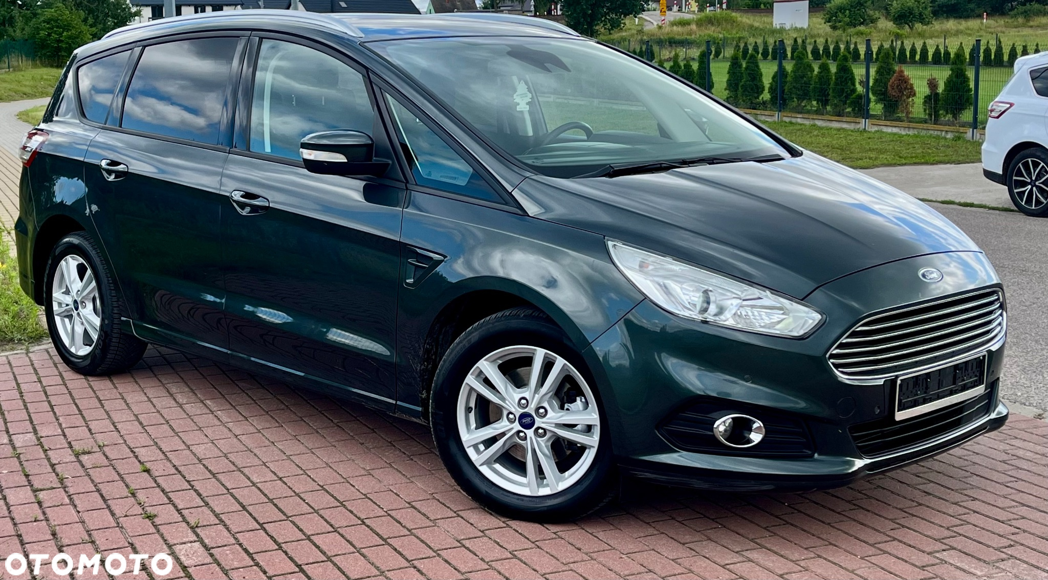 Ford S-Max 2.0 EcoBlue TREND - 17